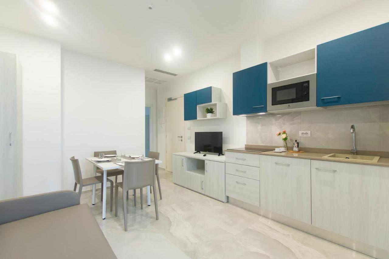 Residence Flow-R Riccione Eksteriør billede