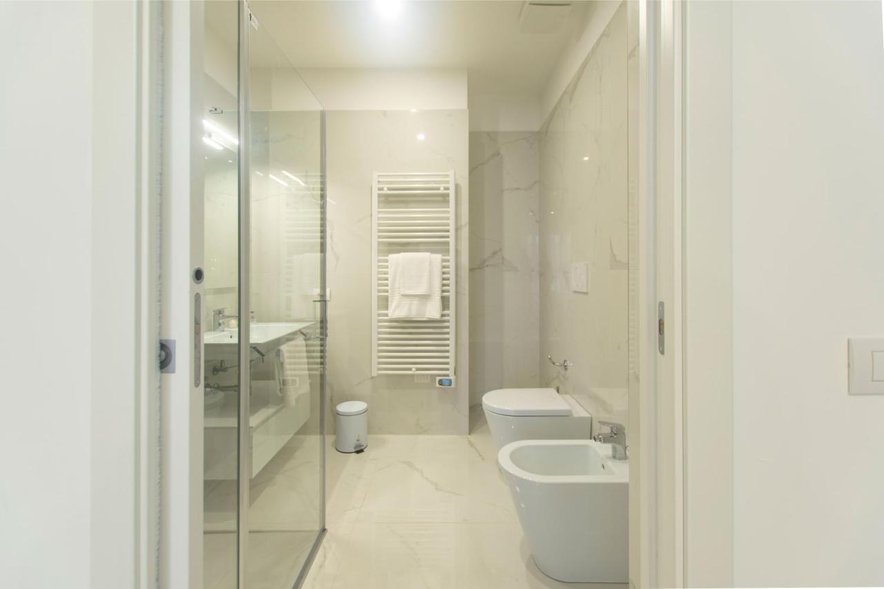 Residence Flow-R Riccione Eksteriør billede