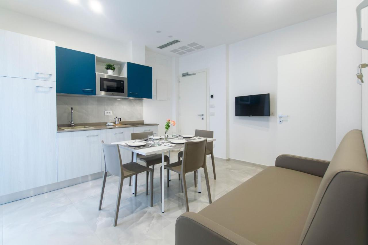 Residence Flow-R Riccione Eksteriør billede